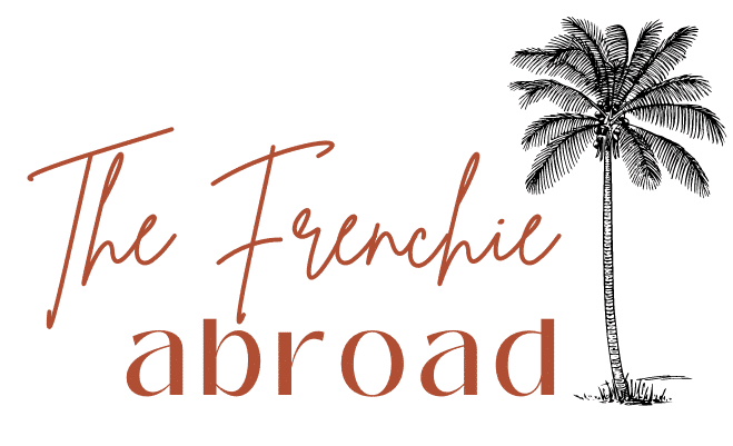 The Frenchie Abroad logo
